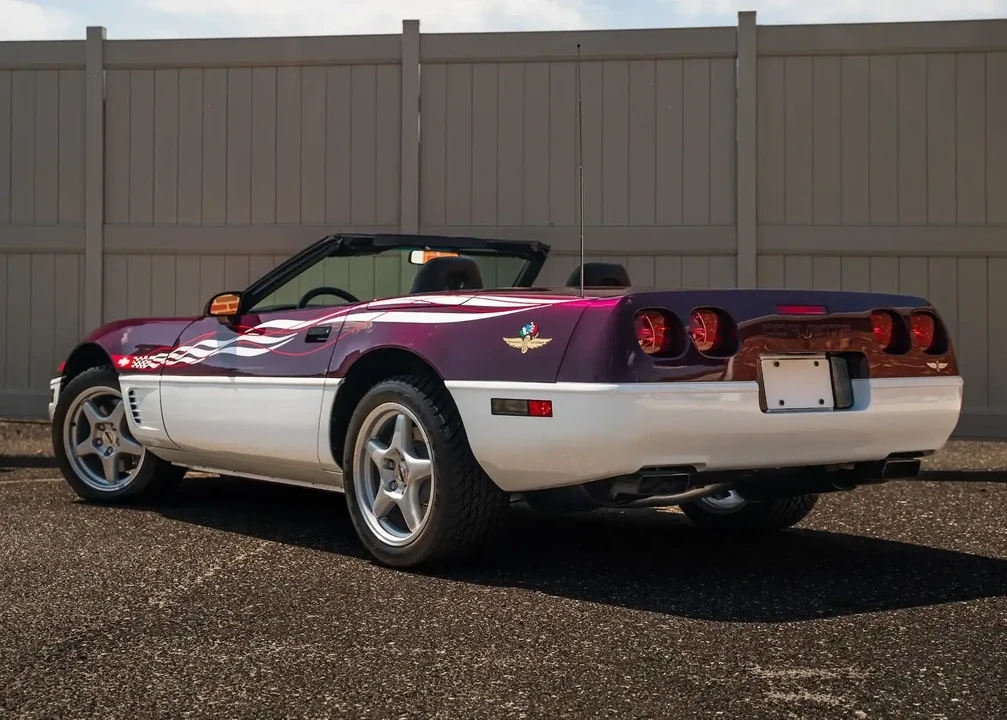 1995 Chevrolet Corvette C4 - Image 14 of 31