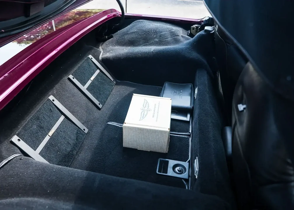 1995 Chevrolet Corvette C4 - Image 25 of 31