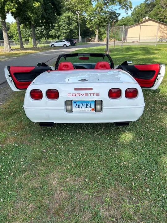 1995 Chevrolet Corvette C4 - Image 21 of 24