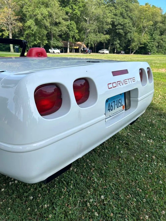 1995 Chevrolet Corvette C4 - Image 20 of 24