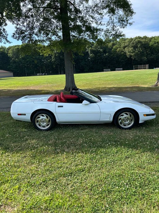 1995 Chevrolet Corvette C4 - Image 23 of 24