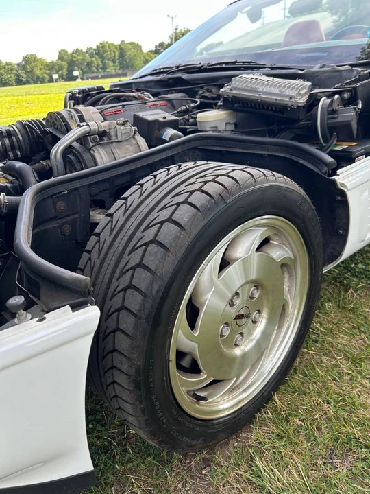 1995 Chevrolet Corvette C4 - Image 13 of 24