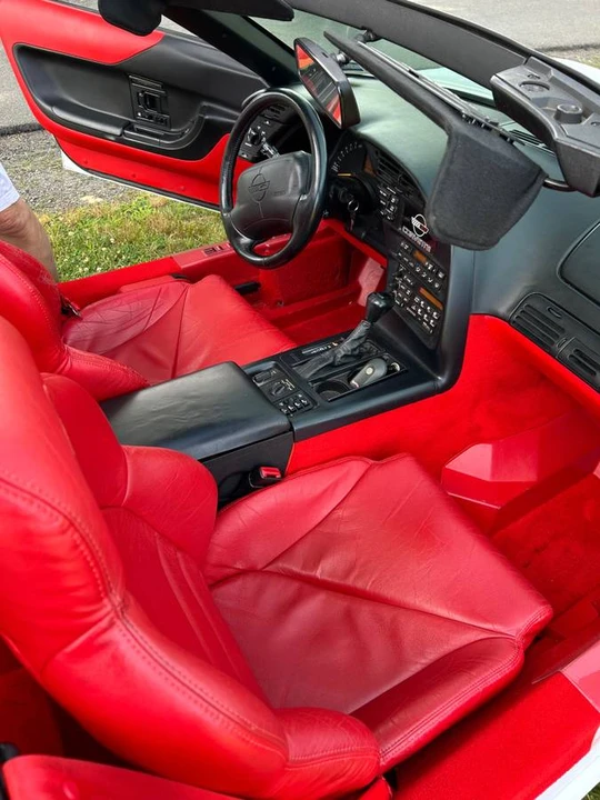 1995 Chevrolet Corvette C4 - Image 22 of 24