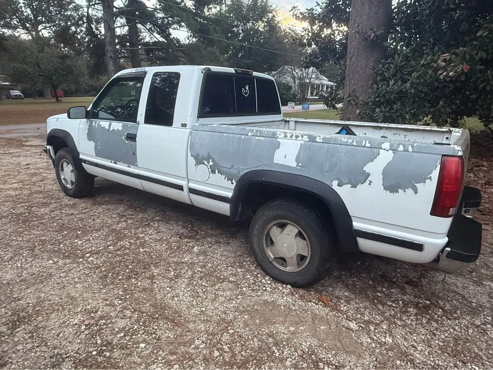 1995 Chevrolet Silverado - Image 3 of 10