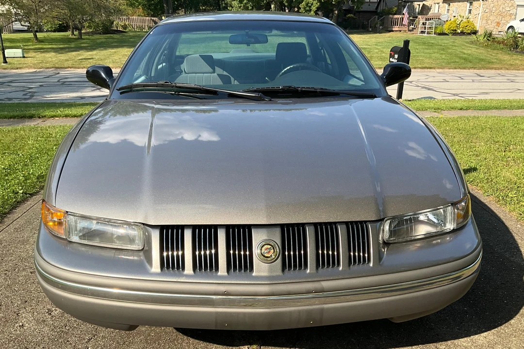 1995 Chrysler Concorde - Image 2 of 31