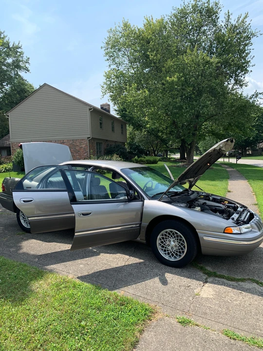 1995 Chrysler Concorde - Image 28 of 31
