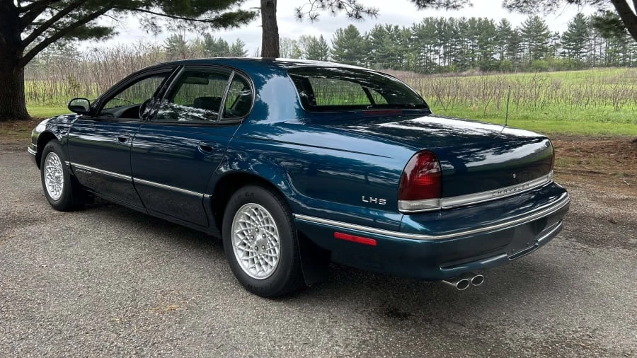 1995 Chrysler Concorde - Image 3 of 10