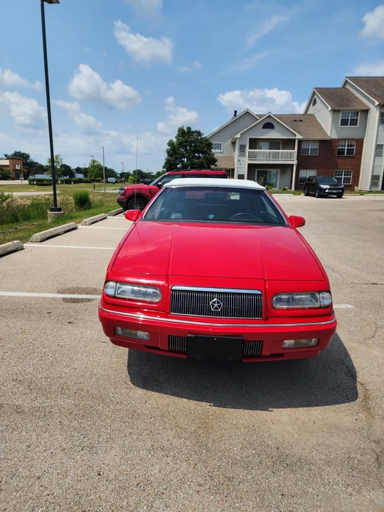 1995 Chrysler LeBaron - Image 16 of 21