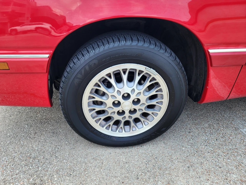 1995 Chrysler LeBaron - Image 21 of 21