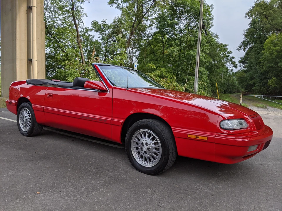 1995 Chrysler LeBaron - Image 31 of 31