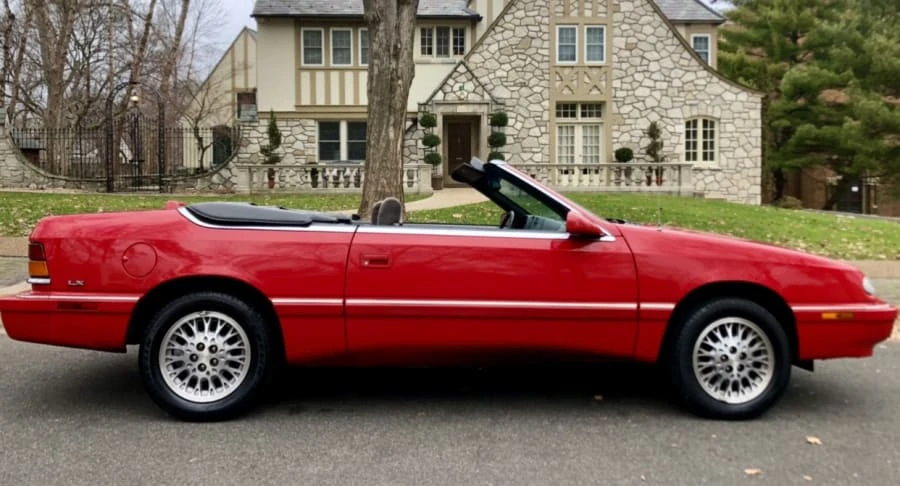 1995 Chrysler LeBaron - Image 2 of 11