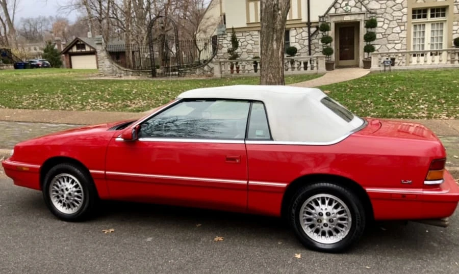 1995 Chrysler LeBaron - Image 8 of 11