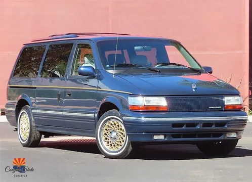 1995 Chrysler Town & Country LWB