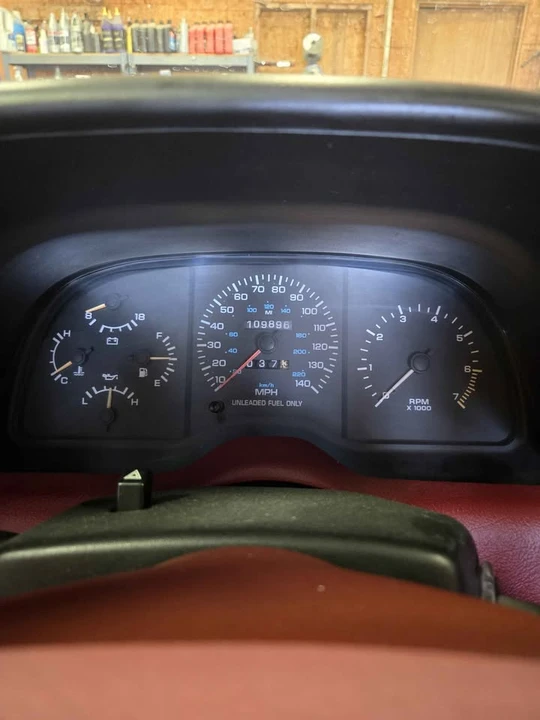 1995 Chrysler LeBaron - Image 13 of 20