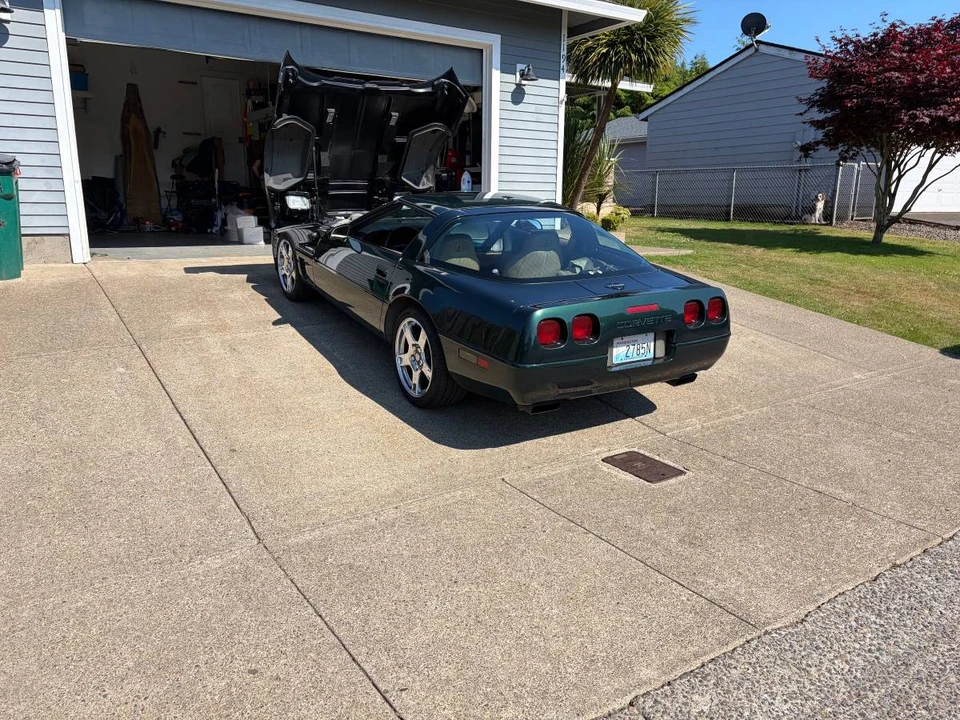 1995 Chevrolet Corvette C4 - Image 12 of 15