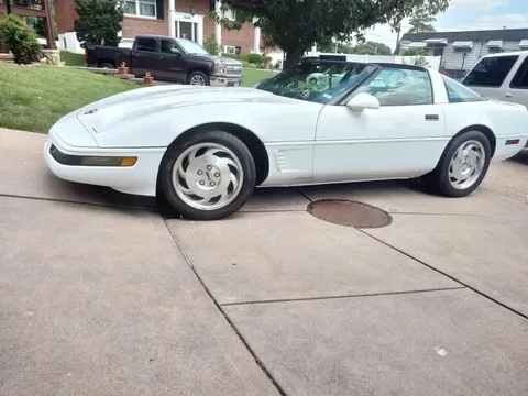 1995 Chevrolet Corvette C4 - Image 3 of 10
