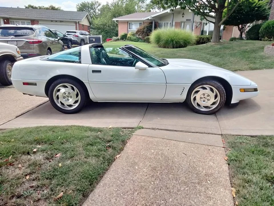 1995 Chevrolet Corvette C4 - Image 1 of 10