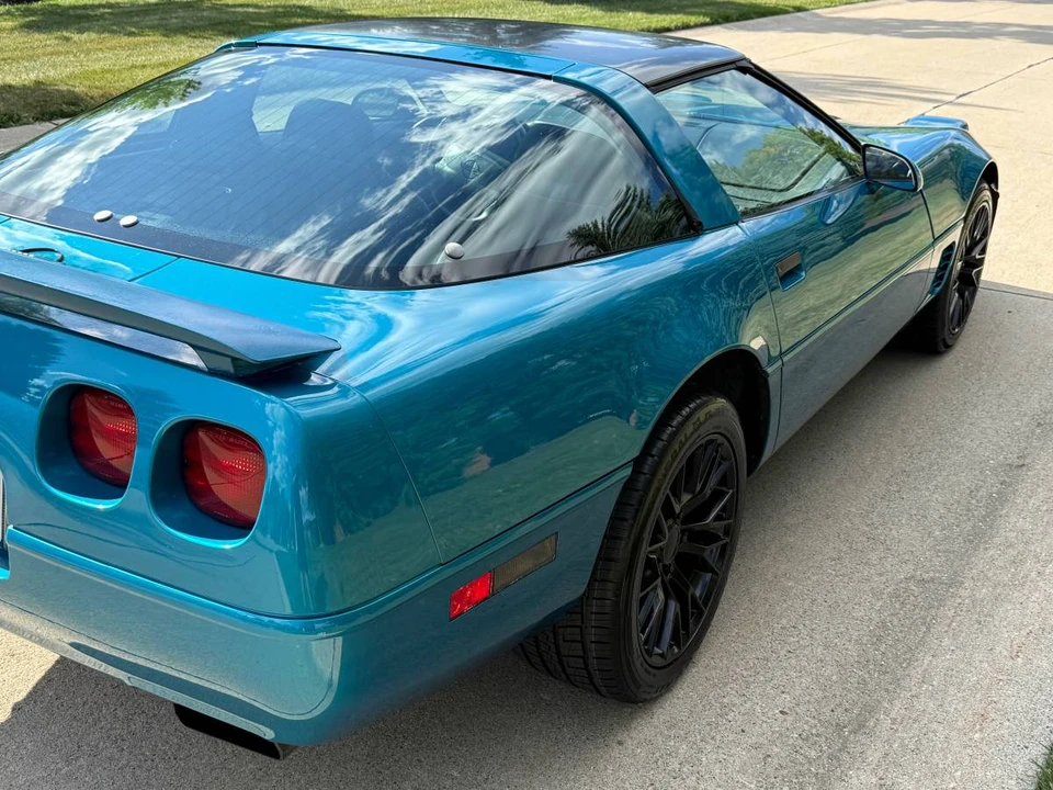1995 Chevrolet Corvette C4 - Image 20 of 24