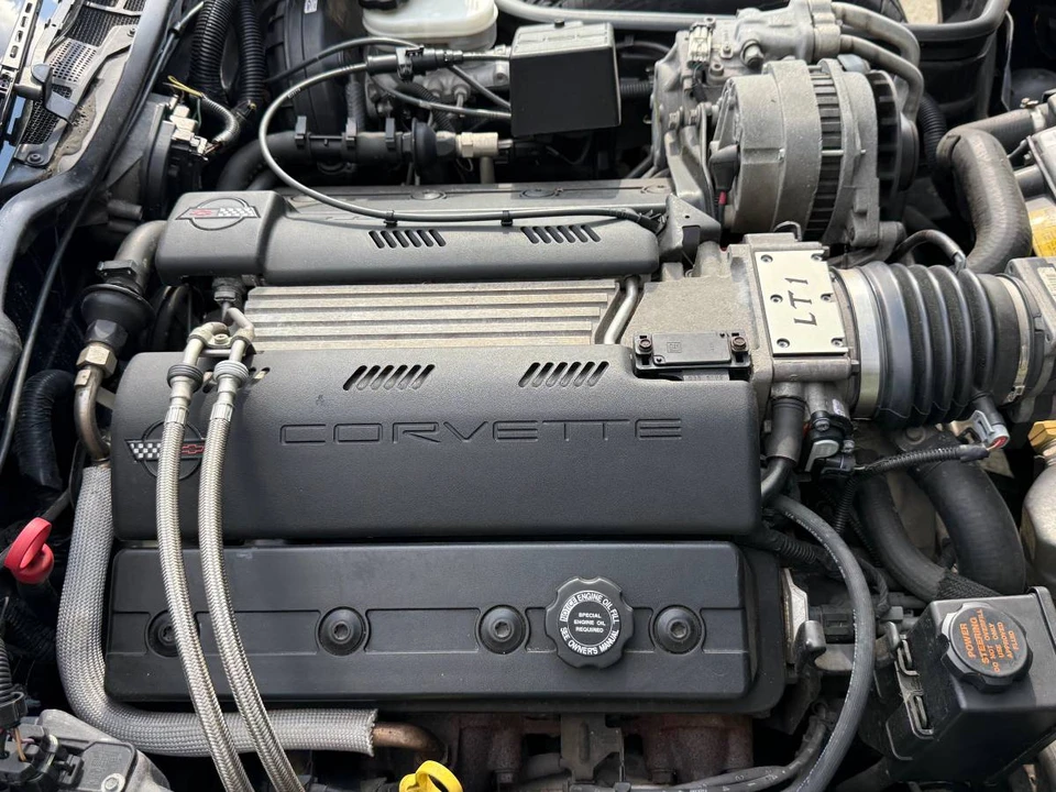 1995 Chevrolet Corvette C4 - Image 23 of 24