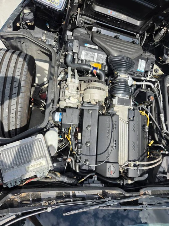 1995 Chevrolet Corvette C4 - Image 5 of 9