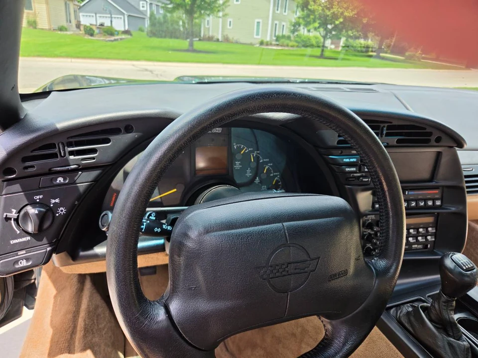 1995 Chevrolet Corvette C4 - Image 4 of 9