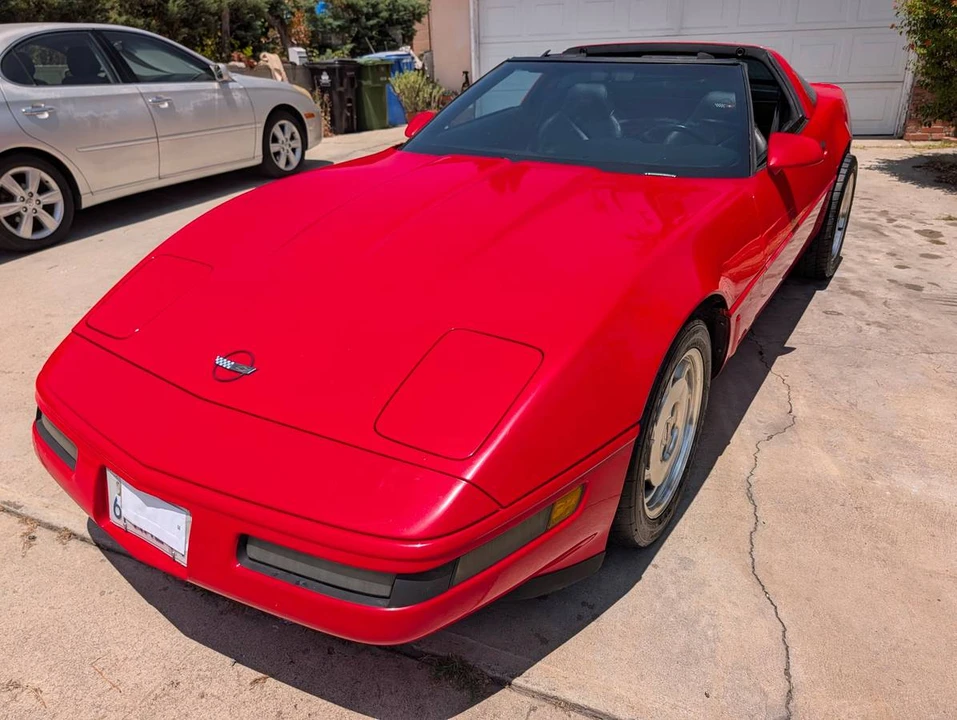1995 Chevrolet Corvette C4 - Image 2 of 18
