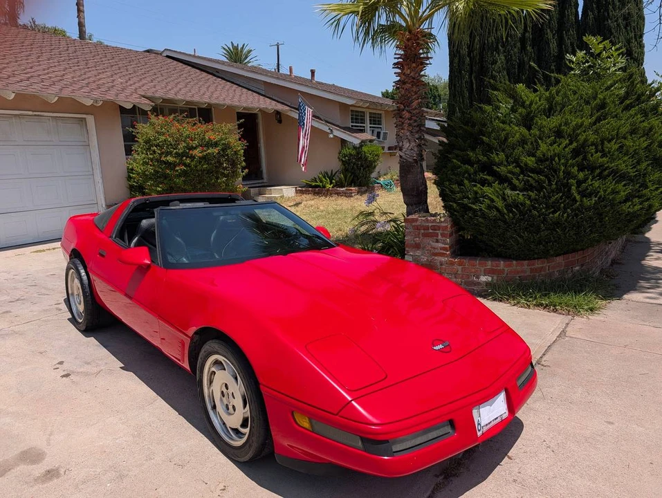 1995 Chevrolet Corvette C4 - Image 3 of 18