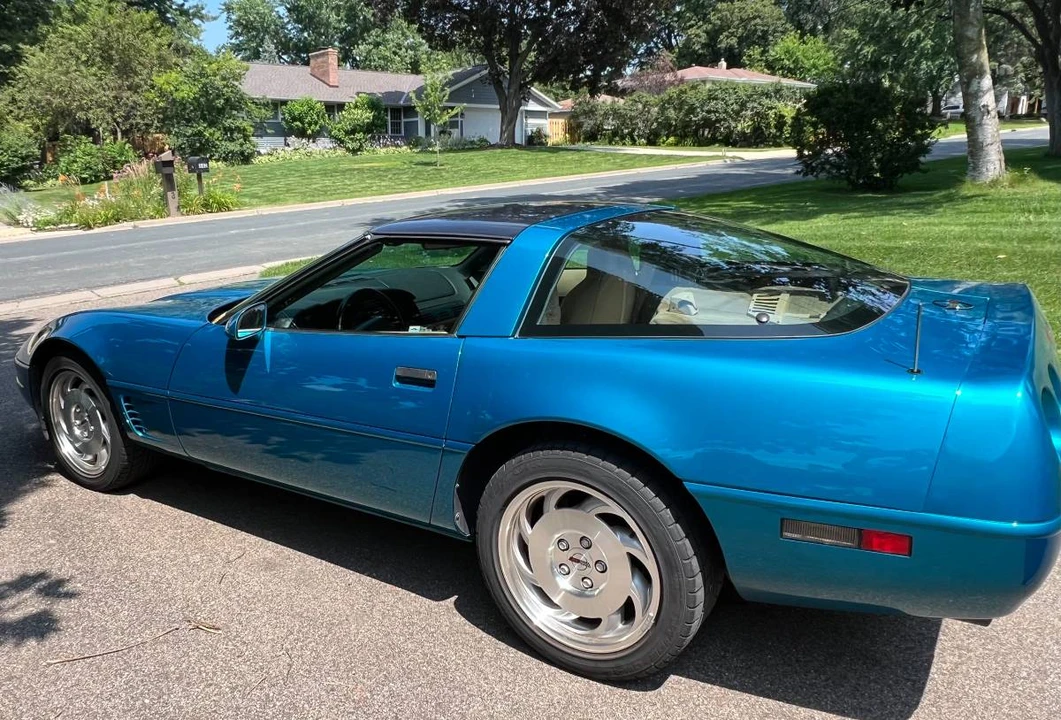 1995 Chevrolet Corvette C4 - Image 6 of 6