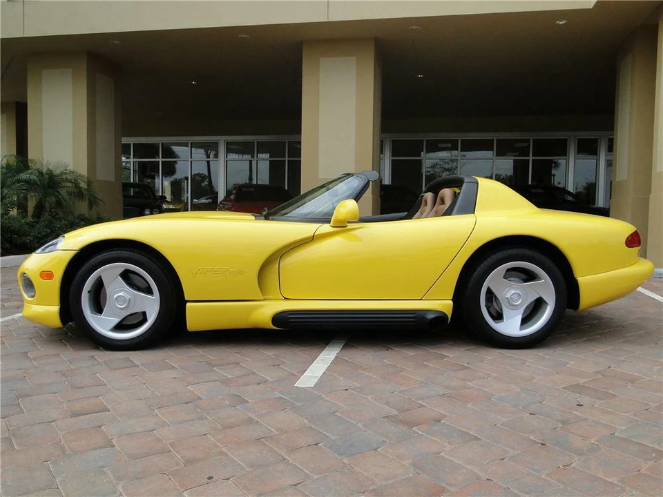 1995 Dodge Viper 1st Gen - Image 4 of 4