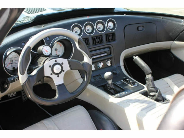 1995 Dodge Viper 1st Gen - Image 4 of 5