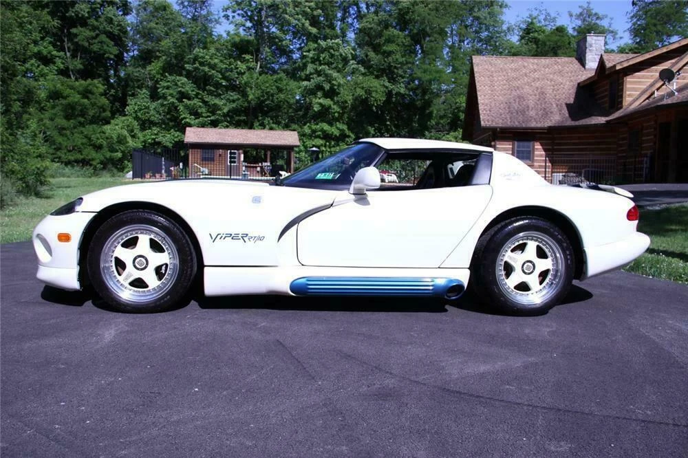 1995 Dodge Viper 1st Gen - Image 5 of 5
