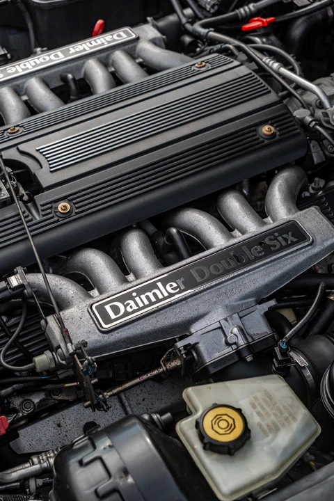 1995 Daimler - Image 2 of 31
