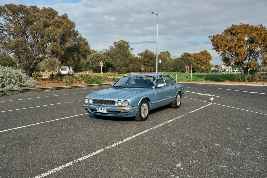 1995 Daimler - Image 9 of 31