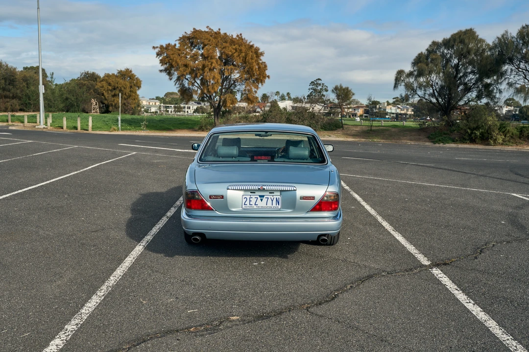 1995 Daimler - Image 6 of 31