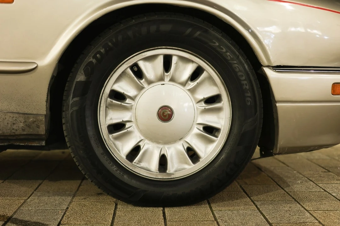 1995 Daimler - Image 14 of 30