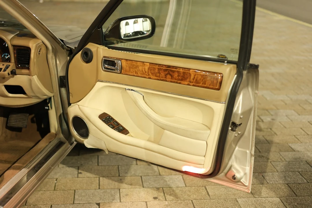 1995 Daimler - Image 20 of 30