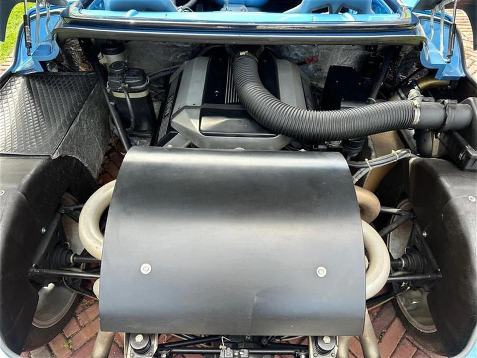 1995 DeTomaso - Image 28 of 31
