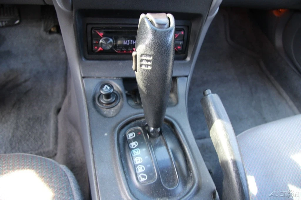 1995 Dodge Avenger Coupe - Image 17 of 21