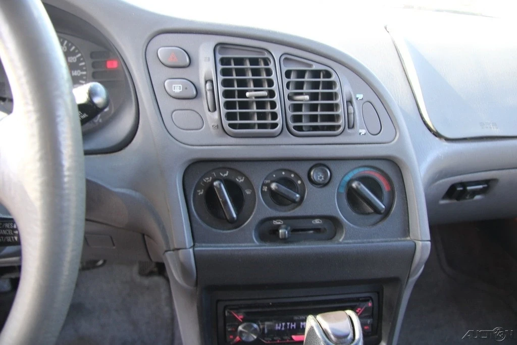 1995 Dodge Avenger Coupe - Image 16 of 21
