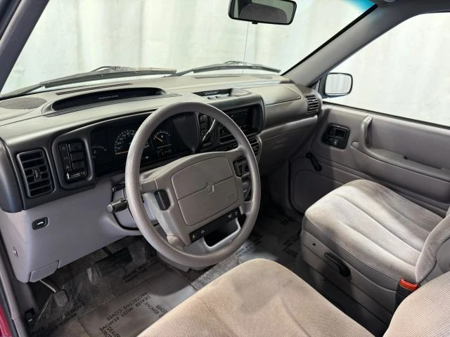 1995 Dodge Caravan - Image 14 of 21