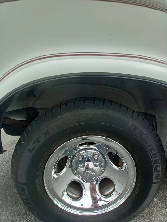 1995 Dodge Ram Van - Image 4 of 8