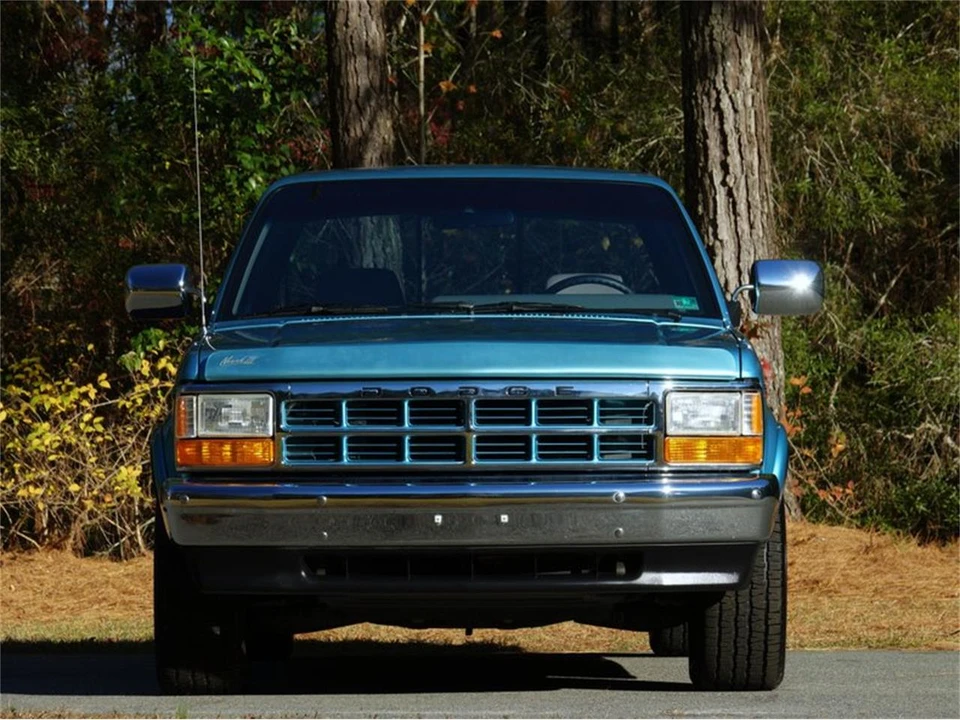 1995 Dodge Dakota 1st Gen - Image 4 of 31