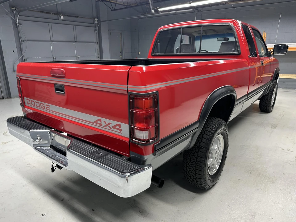 1995 Dodge Dakota 1st Gen - Image 26 of 31