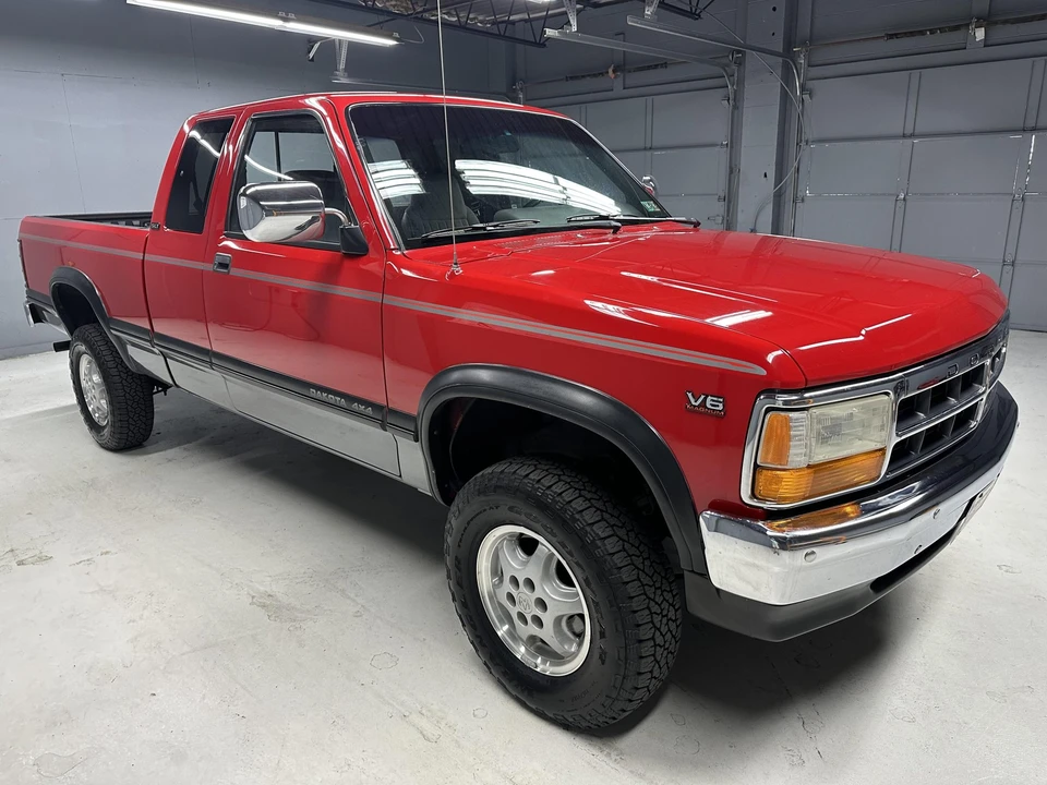 1995 Dodge Dakota 1st Gen - Image 28 of 31
