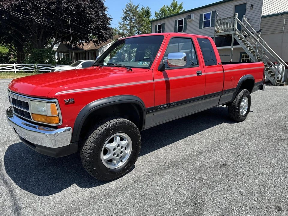 1995 Dodge Dakota 1st Gen - Image 4 of 31