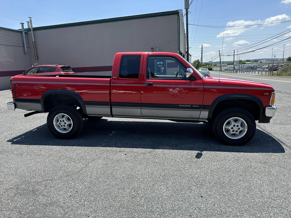 1995 Dodge Dakota 1st Gen - Image 16 of 31