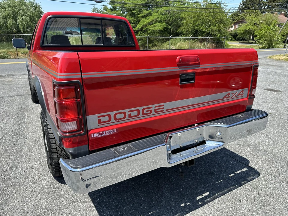 1995 Dodge Dakota 1st Gen - Image 9 of 31