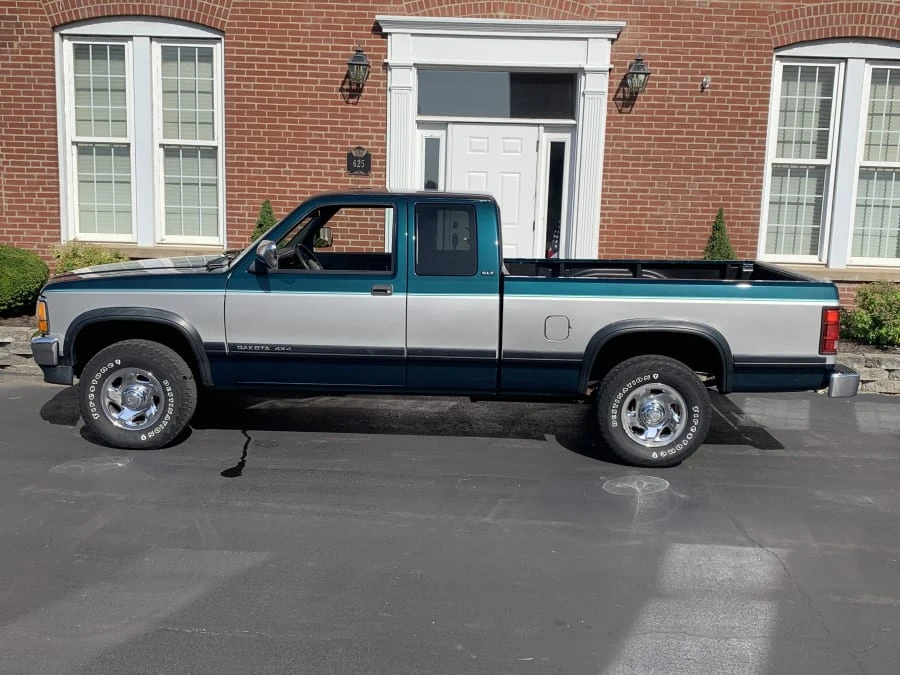 1995 Dodge Dakota 1st Gen - Image 2 of 8