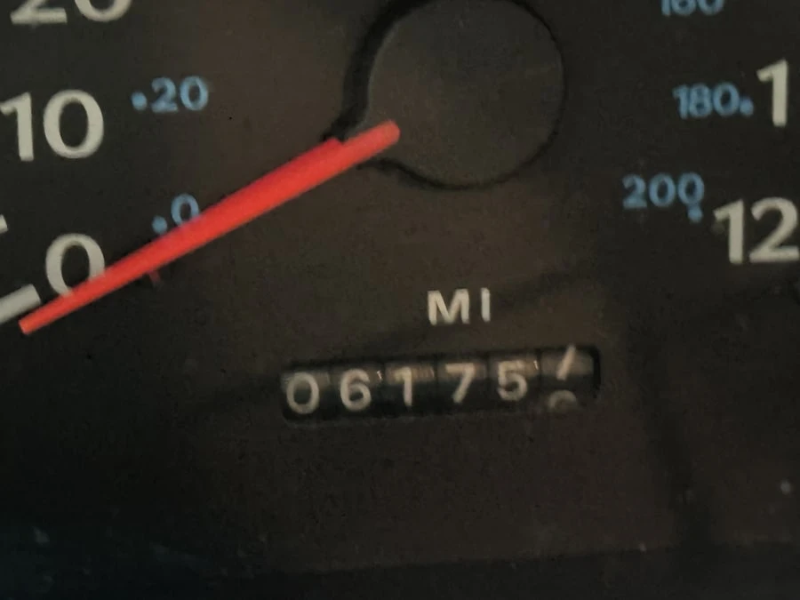 1995 Dodge Neon - Image 7 of 10