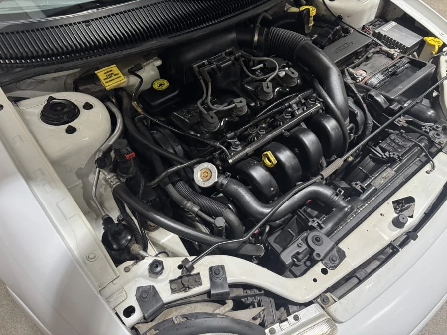 1995 Dodge Neon - Image 10 of 10